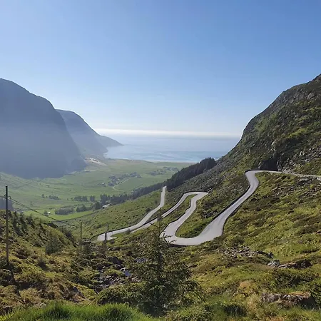 Koselig Hus Med Fantastisk Utsikt, * Stadlandet