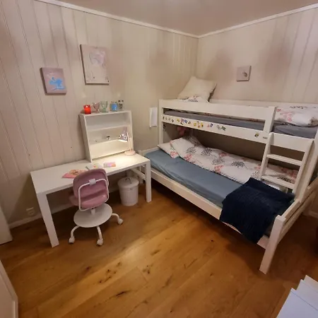 Koselig Hus Med Fantastisk Utsikt, Вилла